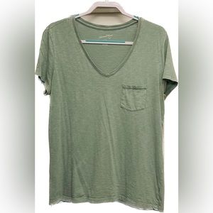 Universal Thread Monterey V-Neck